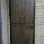 Хвіртка з дерева на металевому каркасі
